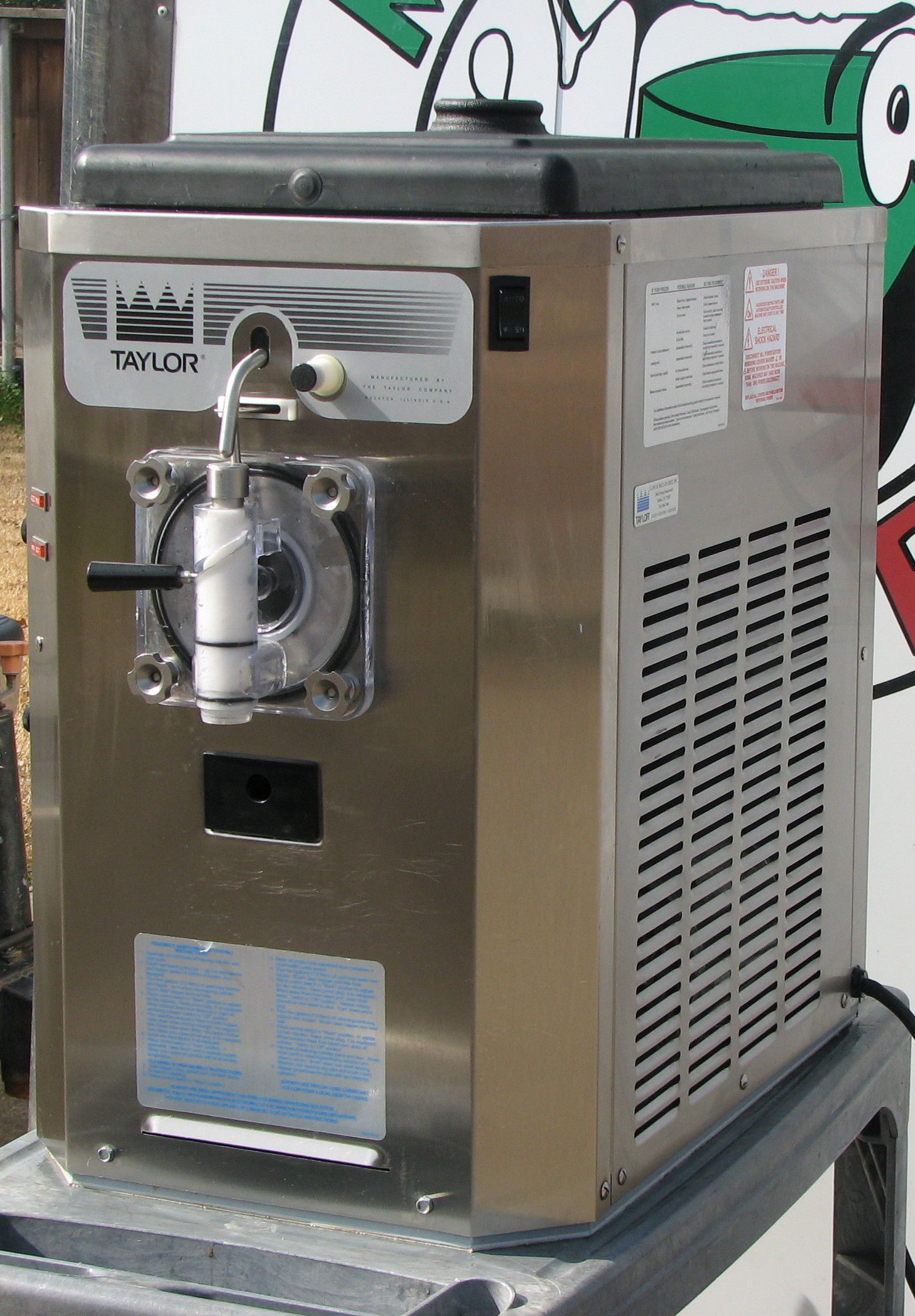 Taylor 430 frozen drink machine